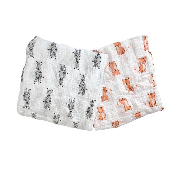 Aden and Anais Lot of 2 Swaddling Blanket Zebra Tiger - Picture 1 of 5